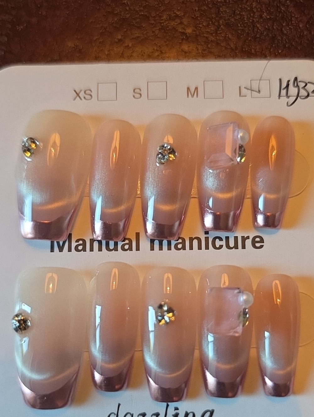 Neutral Pink Pearl Fake Nail Set with Rhinestone Accents Size Large